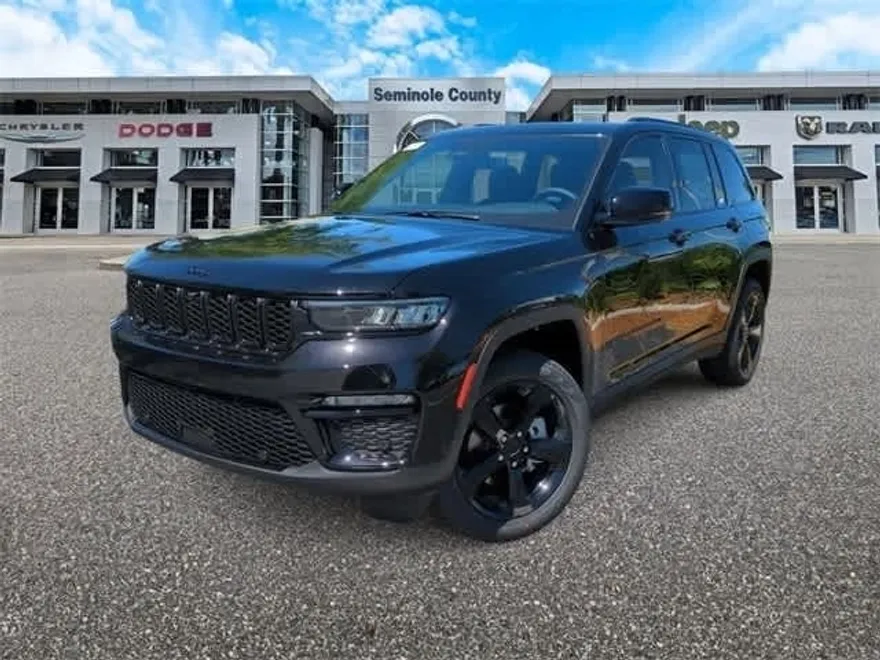 2025 Jeep Grand Cherokee Limited photo 1