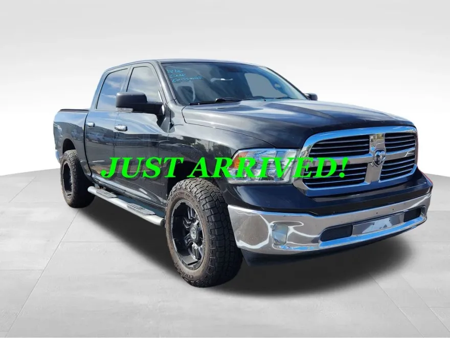 2015 Ram 1500 Big Horn photo 1