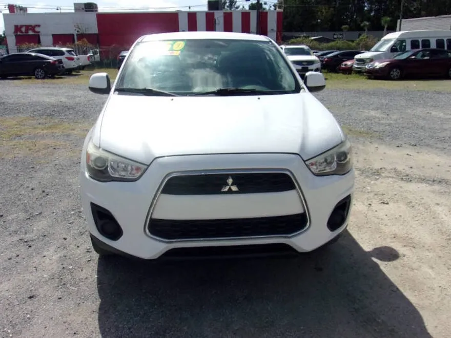 2015 Mitsubishi Outlander Sport ES photo 1