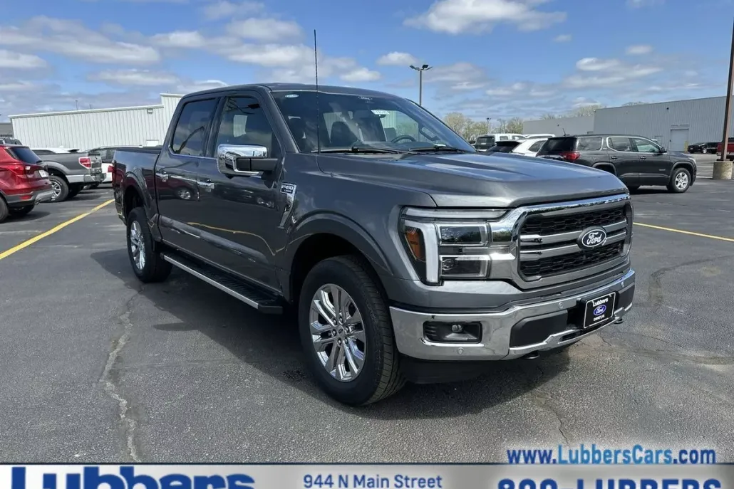 2025 Ford F-150 Lariat photo 1
