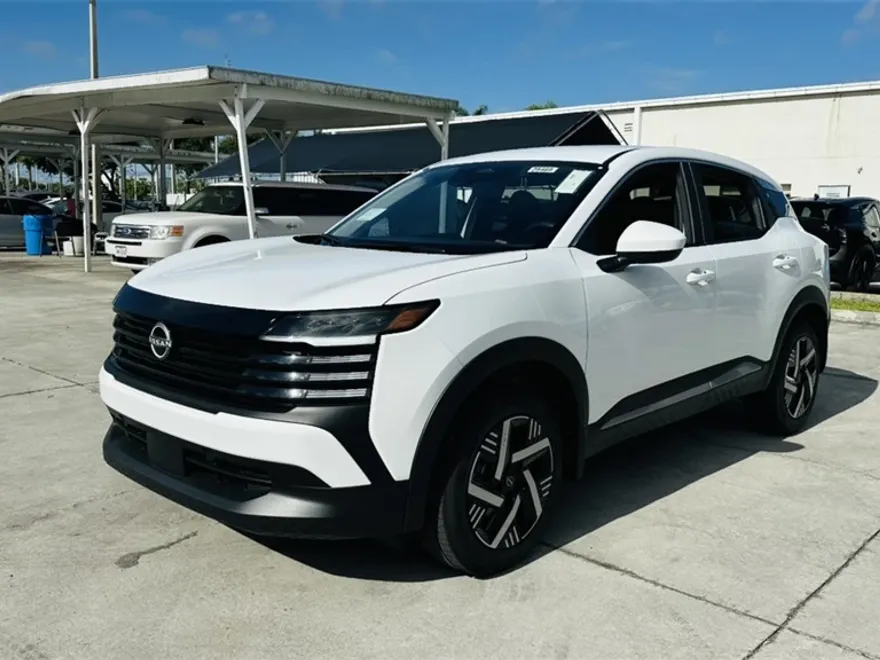 2026 Nissan Kicks SV photo 1