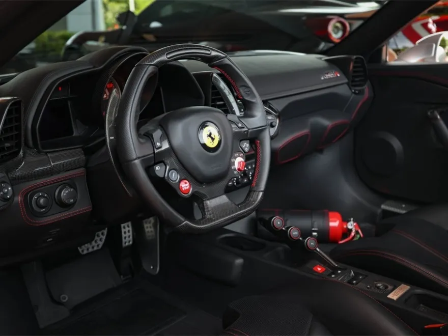 2015 Ferrari 458 Spider Base photo 41