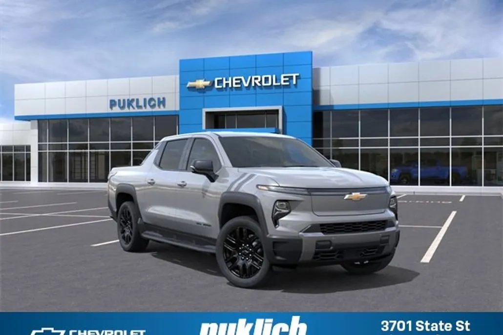2026 Chevrolet Silverado EV LT photo 1