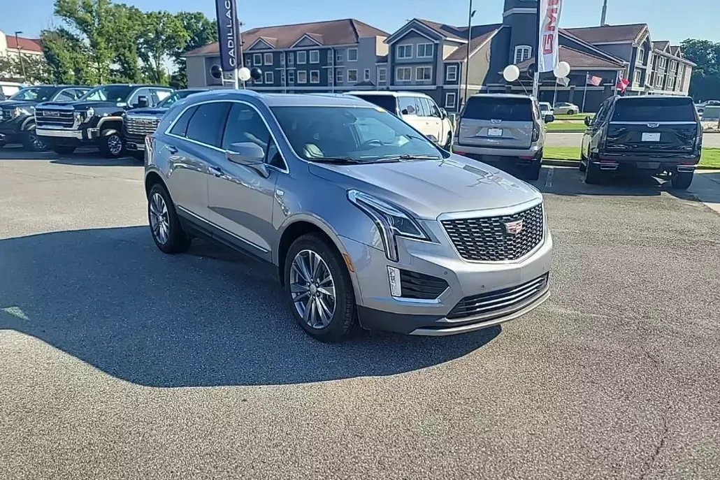 2025 Cadillac XT5 Premium Luxury photo 1