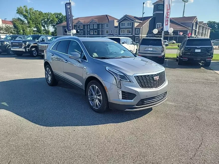 2025 Cadillac XT5 Premium Luxury photo 1
