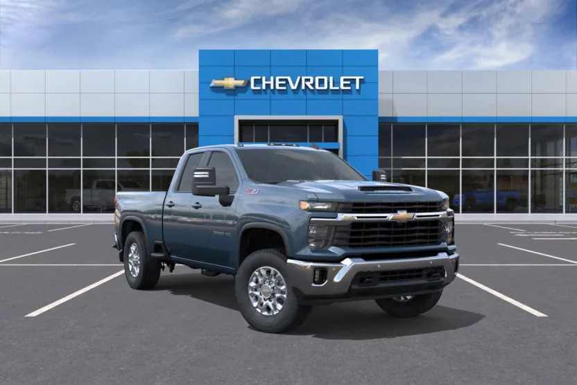 2026 Chevrolet Silverado 2500HD LT photo 1