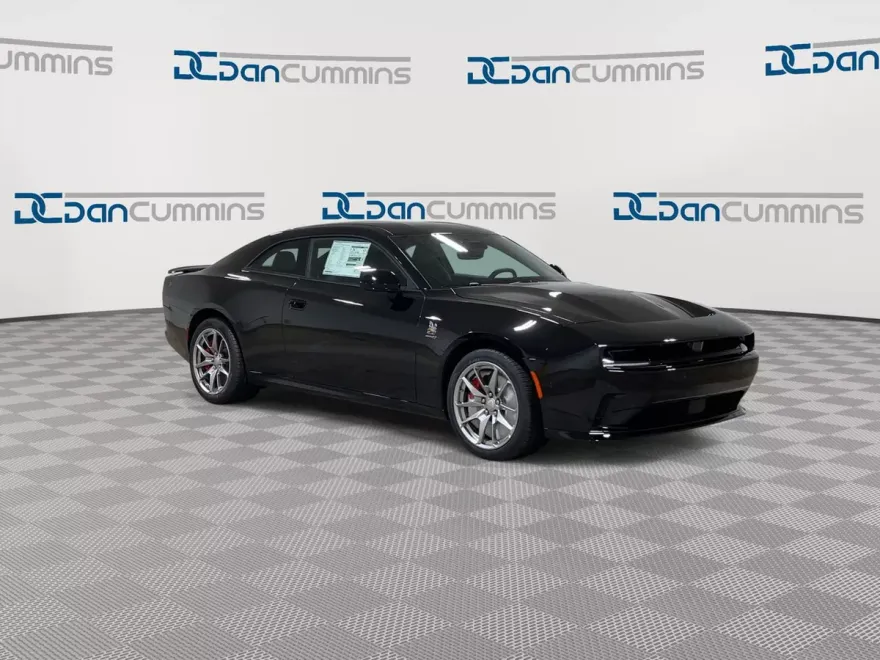 2025 Dodge Charger Daytona Scat Pack AWD photo 1
