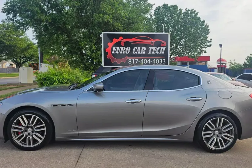 2018 Maserati Ghibli GranLusso photo 1