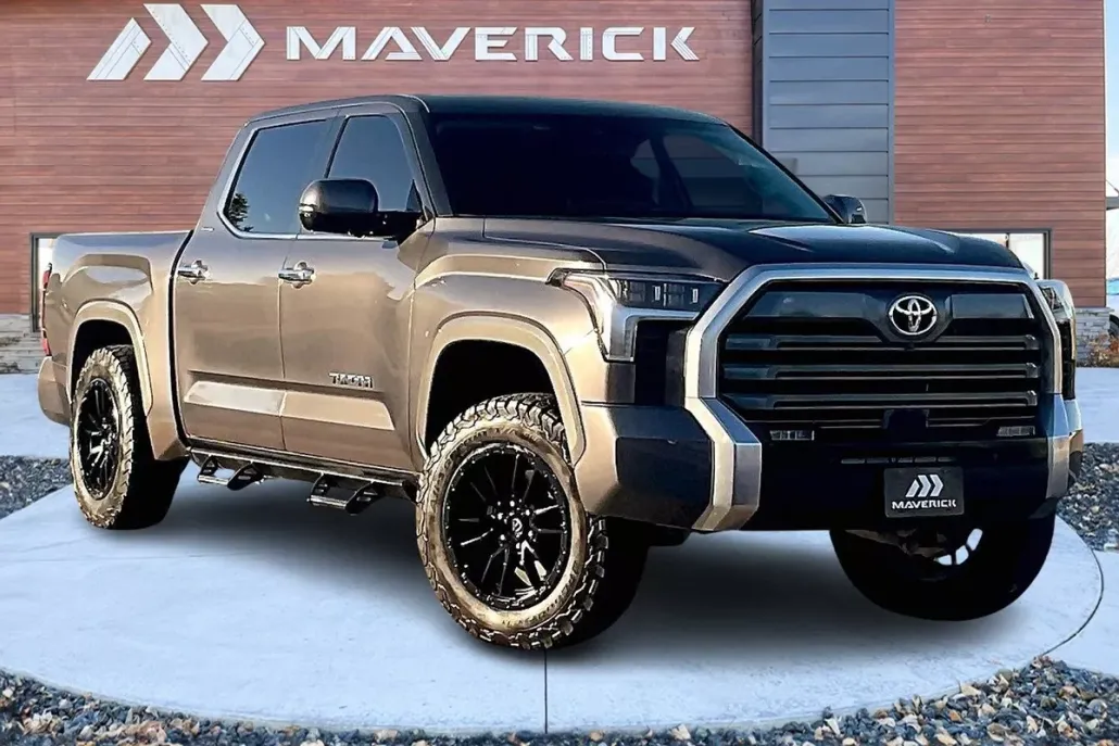 2022 Toyota Tundra Limited photo 1