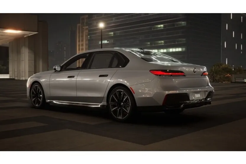 2026 Bmw 740i photo 1