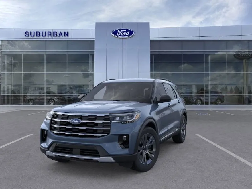 2025 Ford Explorer photo 1