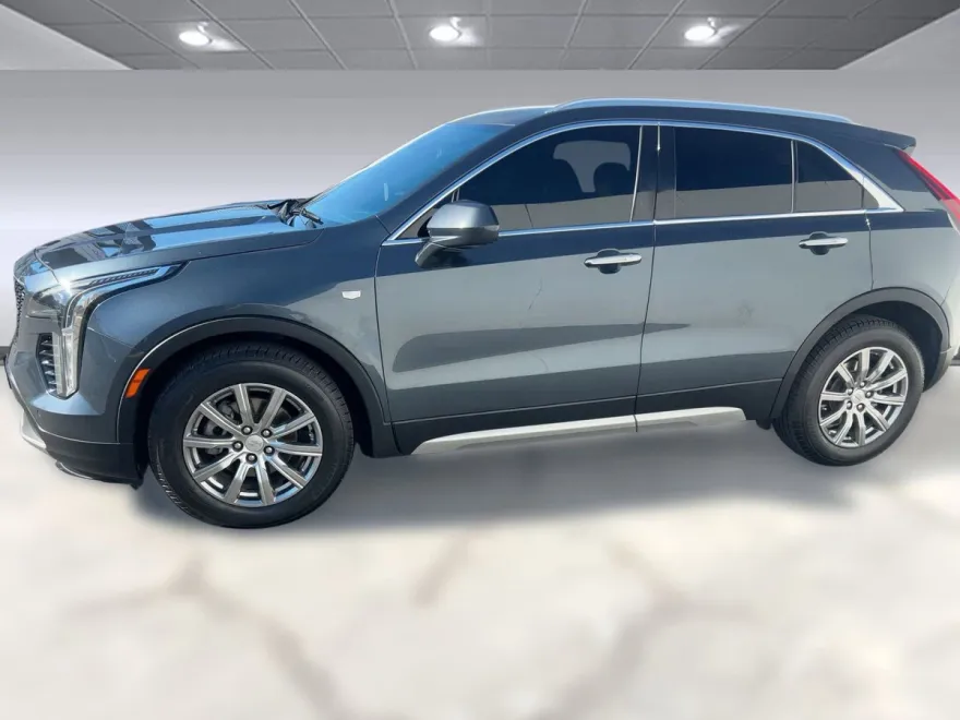 2019 Cadillac XT4 Premium Luxury photo 1