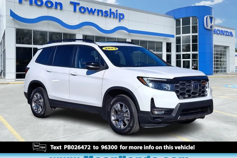 2023 Honda Passport TrailSport photo 1