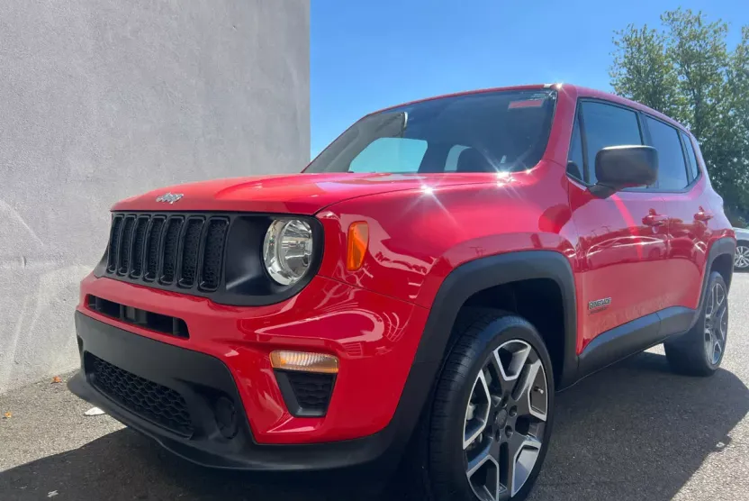 2021 Jeep Renegade Jeepster photo 1