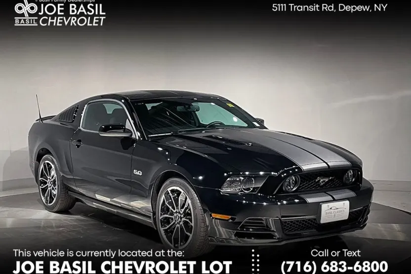 2014 Ford Mustang GT photo 1