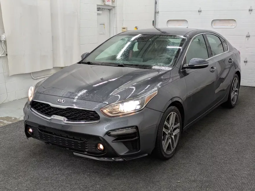 2019 Kia Forte EX photo 1