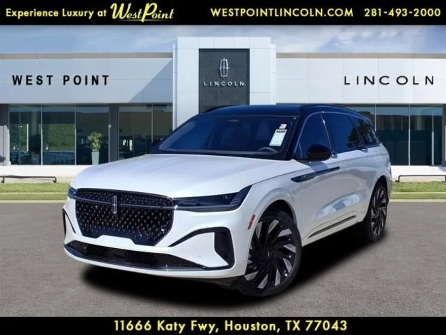 2025 Lincoln Nautilus Black Label photo 1