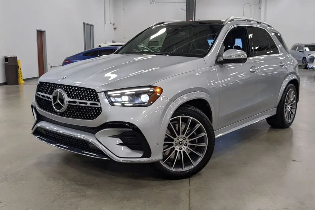 2024 Mercedes Benz GLE 4MATIC photo 1