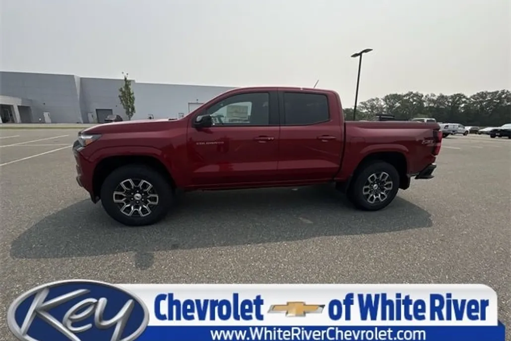 2026 Chevrolet Colorado Z71 photo 1