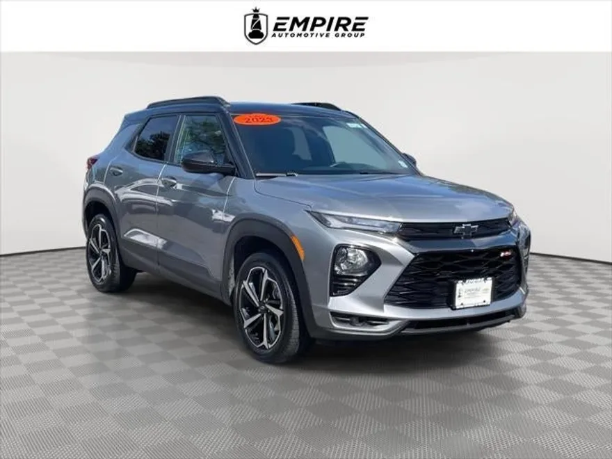 2023 Chevrolet Trailblazer RS photo 1
