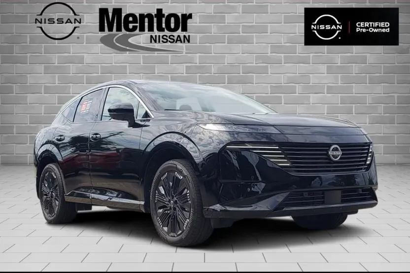 2025 Nissan Murano Platinum photo 1