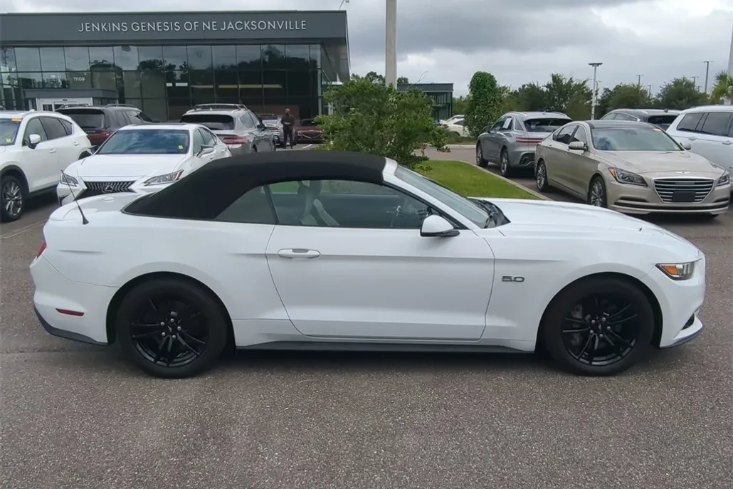 2016 Ford Mustang GT Premium Convertible photo 1
