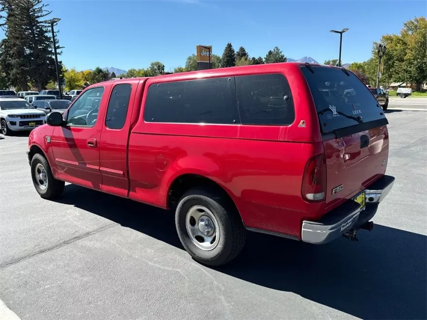 2002 Ford F-150 Base photo 1