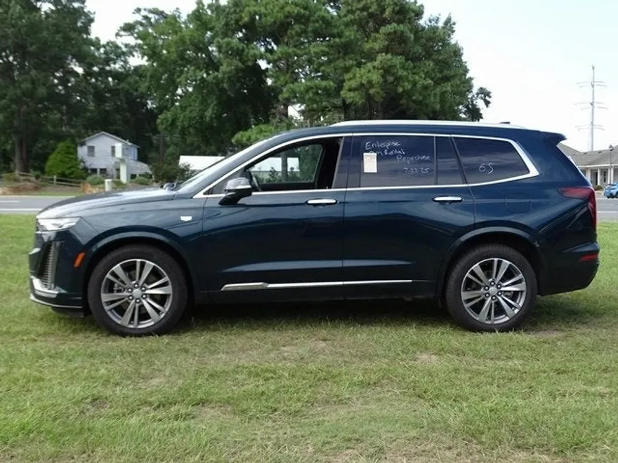 2025 Cadillac XT6 Premium Luxury photo 1