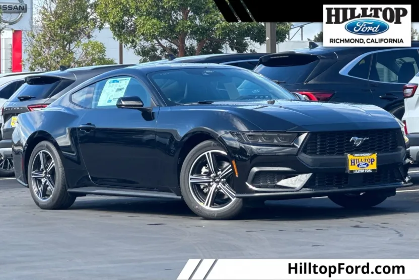2025 Ford Mustang EcoBoost photo 1