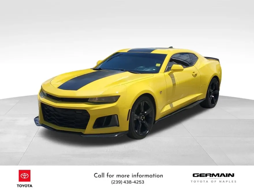 2016 Chevrolet Camaro 2LT photo 1