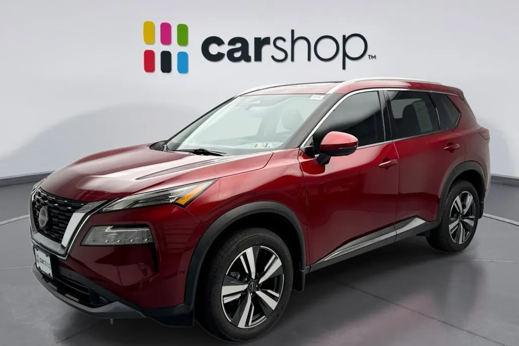 2022 Nissan Rogue SL photo 1