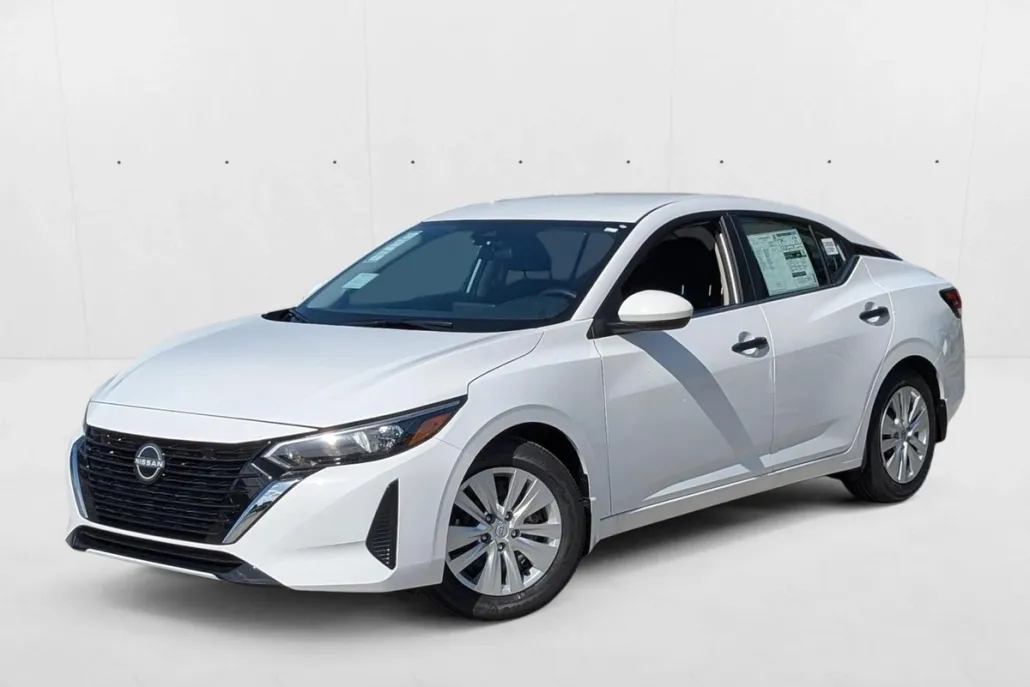 2025 Nissan Sentra S photo 1