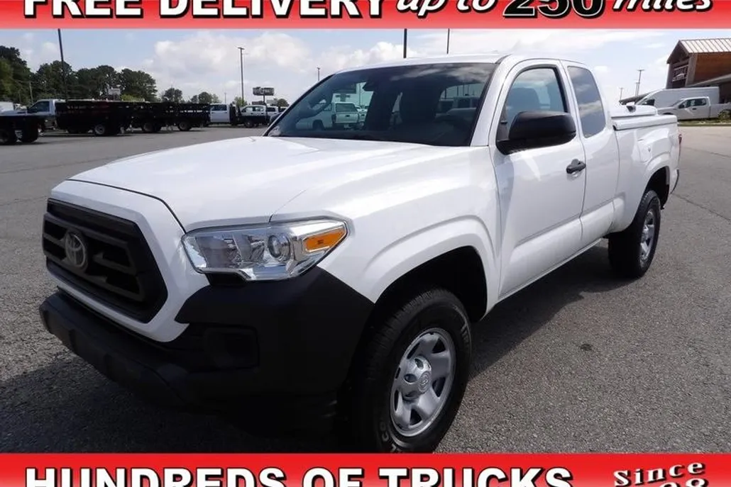 2020 Toyota Tacoma Access Cab photo 1
