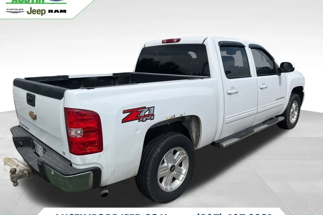 2013 Chevrolet Silverado 1500 LT photo 1