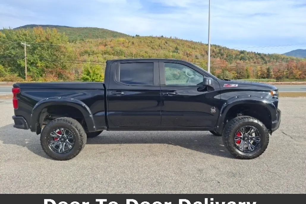 2022 Chevrolet Silverado 1500 RST photo 1