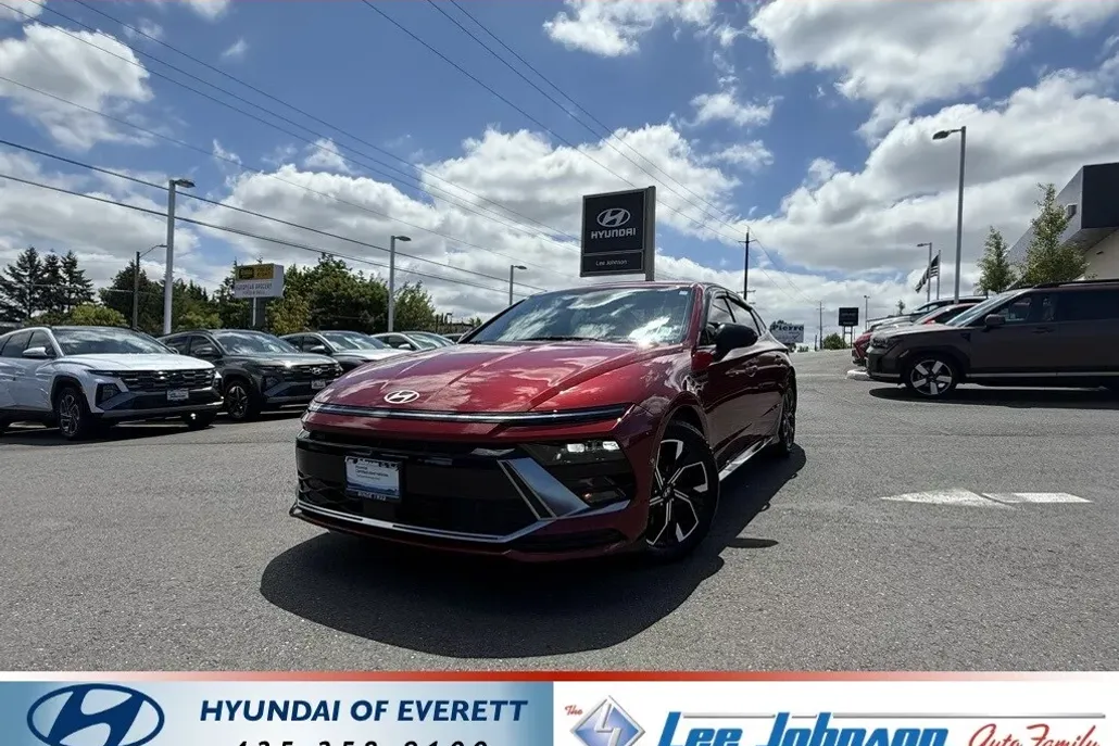 2024 Hyundai Sonata SEL photo 1
