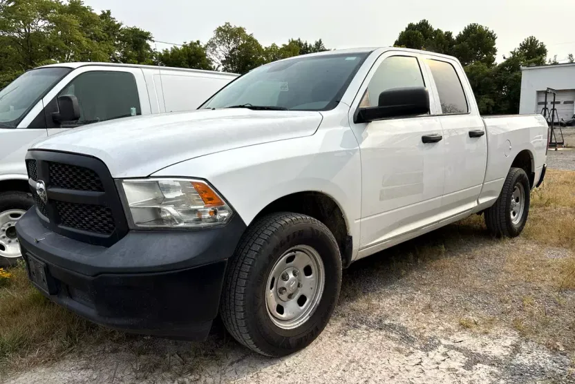2015 Ram 1500 Tradesman photo 1