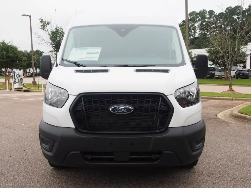 2025 Ford Transit Cargo Van photo 1