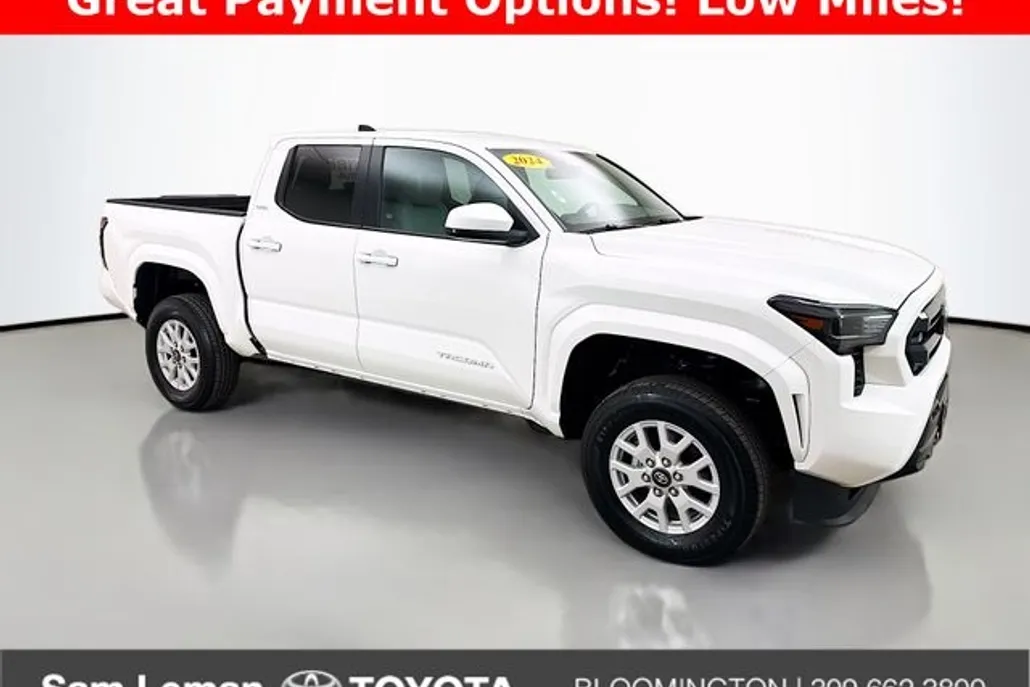2024 Toyota Tacoma SR5 photo 1