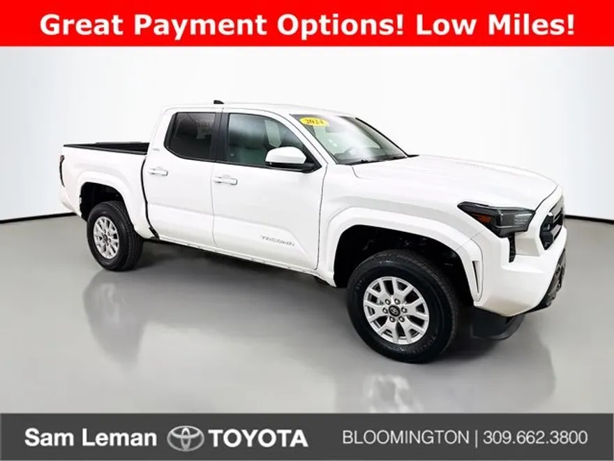 2024 Toyota Tacoma SR5 photo 1