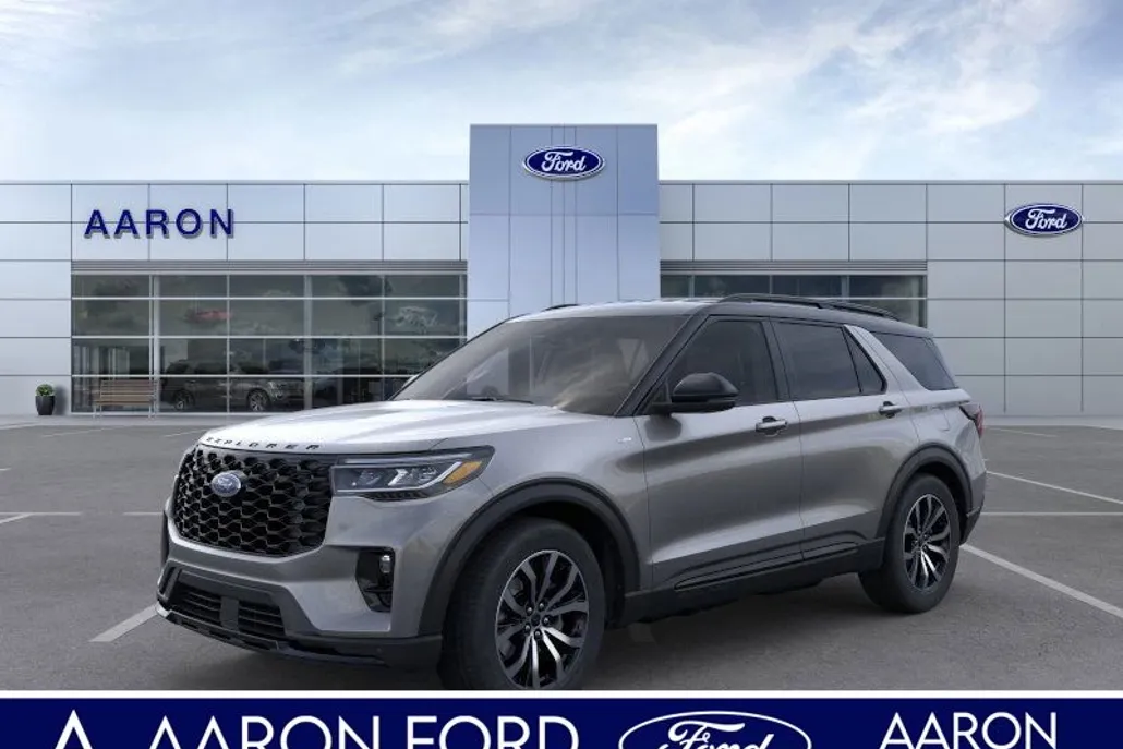 2025 Ford Explorer ST-Line photo 1