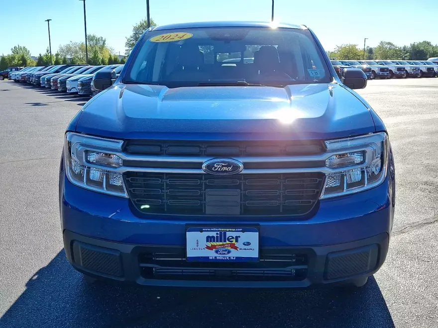 2024 Ford Maverick Lariat photo 1