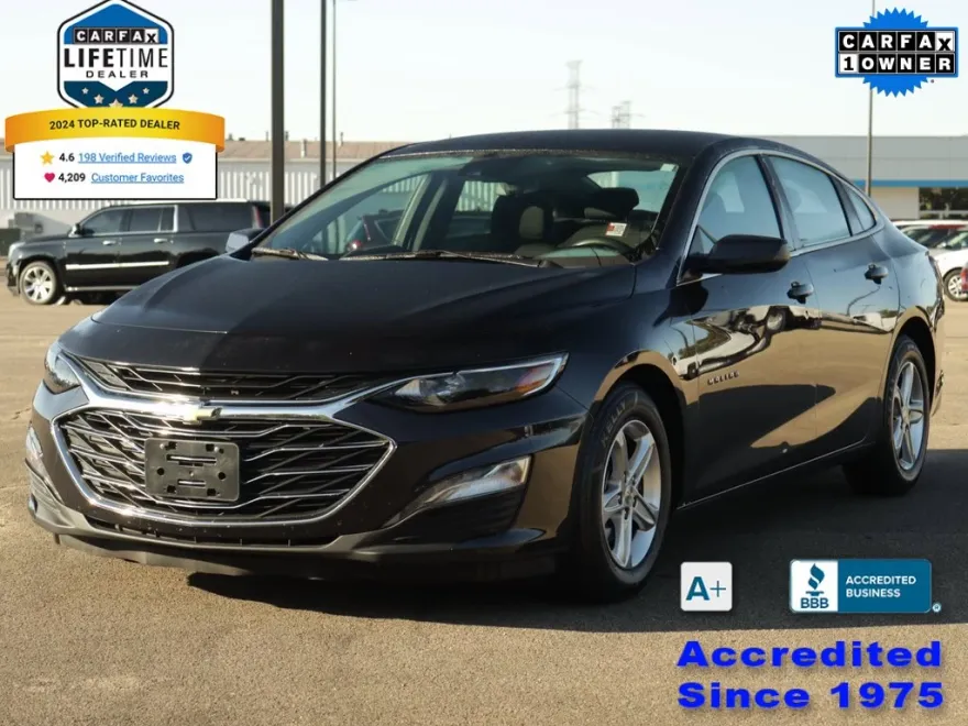 2023 Chevrolet Malibu 1LT photo 1