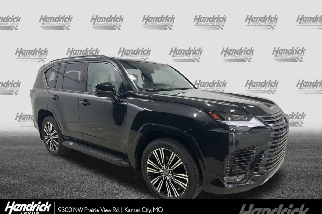 2025 Lexus LX 600 Luxury photo 1