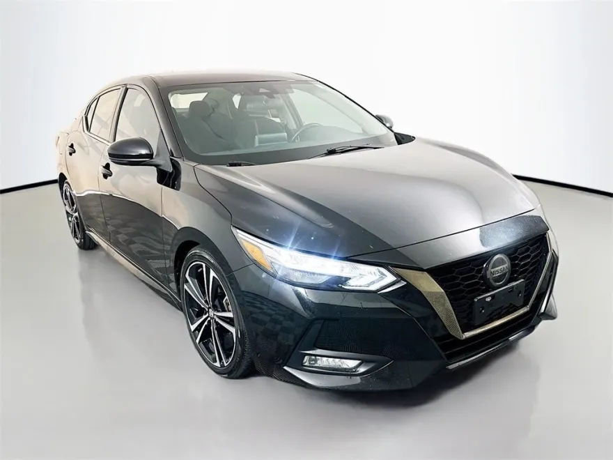 2020 Nissan Sentra SR photo 1