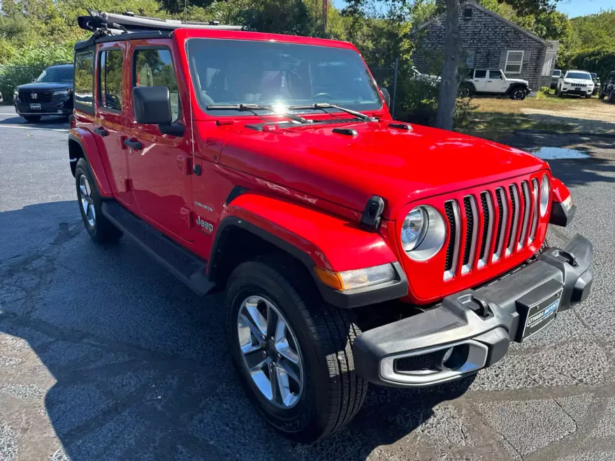 2023 Jeep Wrangler Sahara photo 1