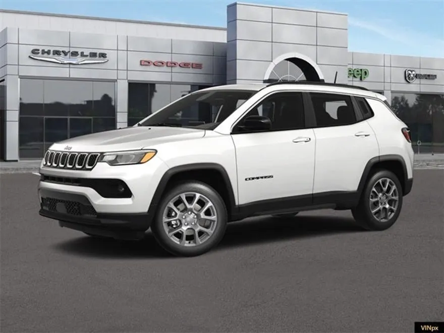 2024 Jeep Compass Latitude Lux photo 1