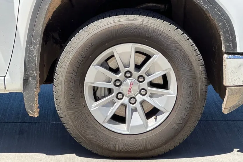 2025 Gmc Sierra 1500 Pro photo 1