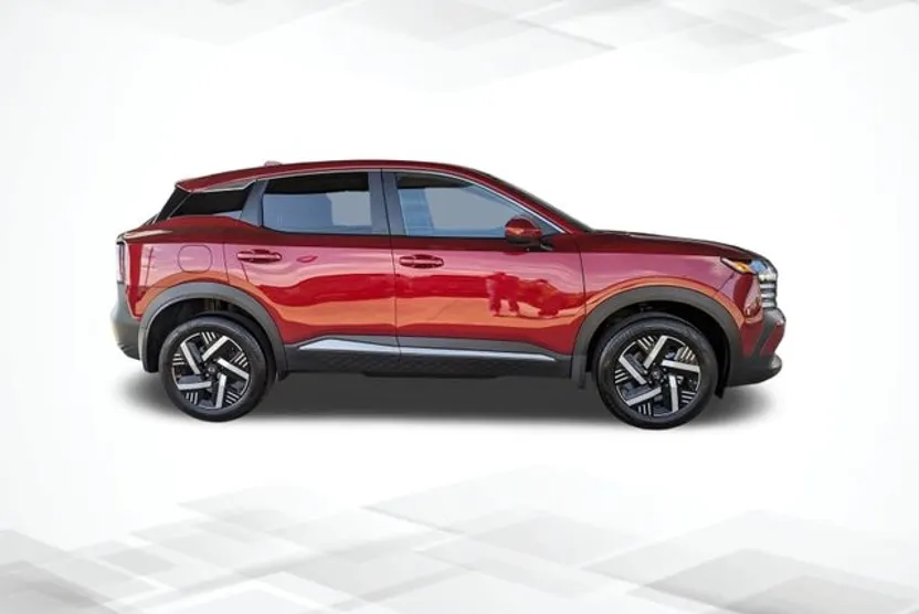2025 Nissan Kicks SV photo 1