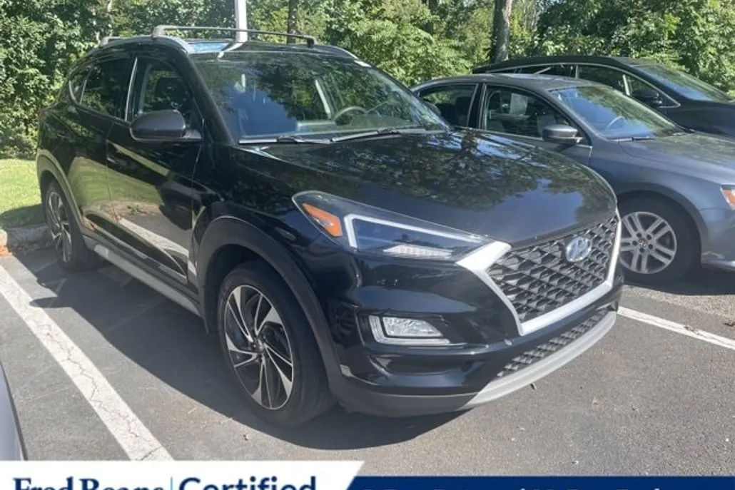 2019 Hyundai Tucson Sport photo 1